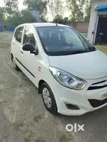 Original 12,000 km run Showroom condition n.i.r car Hyundai i-Ten 2016