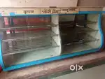 Glass Display Counter for Bakery / Sweet Shop