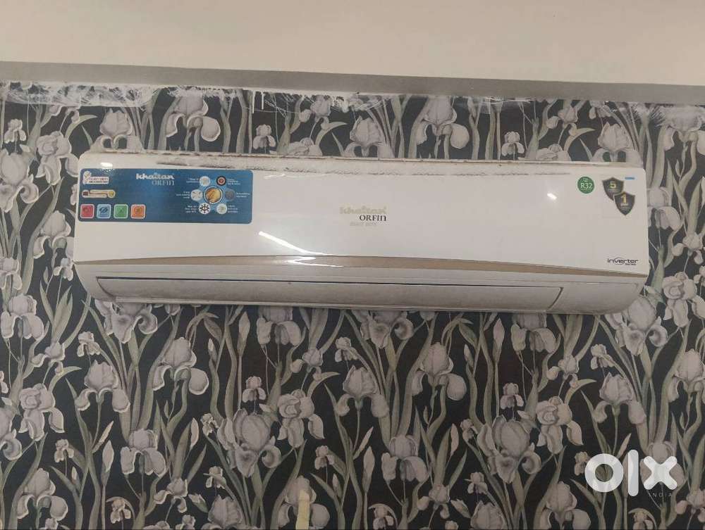 Khaitan 2 ton split AC / lg 1.5 ton AC