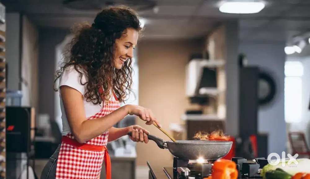 Required experienced cook for home, Ghar ka khana banane k lie rasoiya