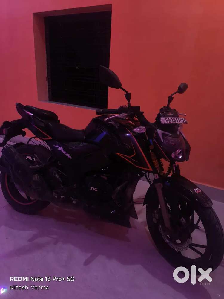 Apache rtr 200 4v bs6