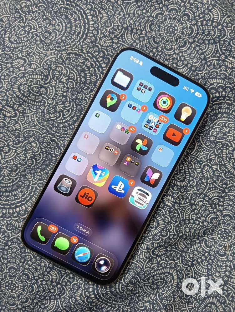 Iphone 15 pro 128gb titanium color