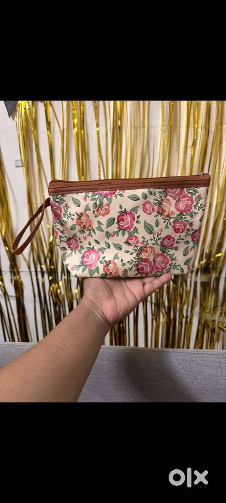 Makeup Pouch