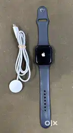iPhone 13 + Apple Watch series 8 cellular +Gps