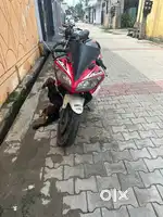 Yamaha R15 excellent condition all paper are available no scratches