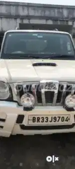 Mahindra Scorpio Classic 2013 Petrol 150000 Km Driven