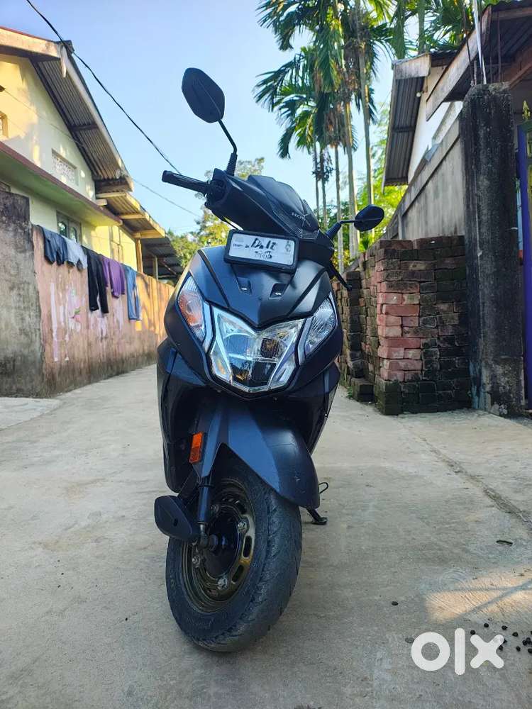Honda dio next to showroom condition