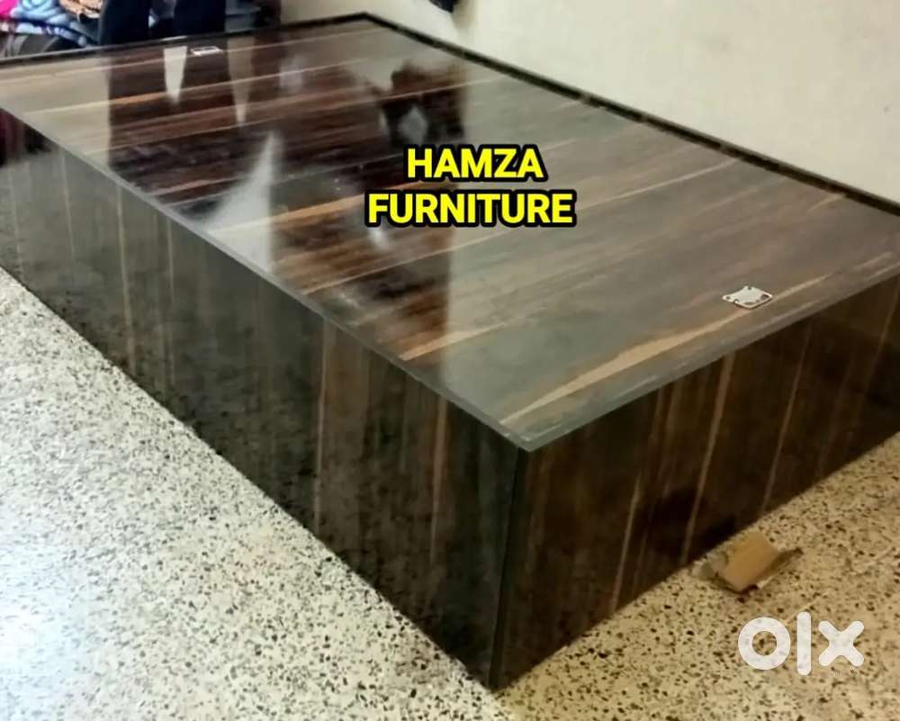 HAMZA FURNITURE New look designer stylish partical wood 3by6 Diwan