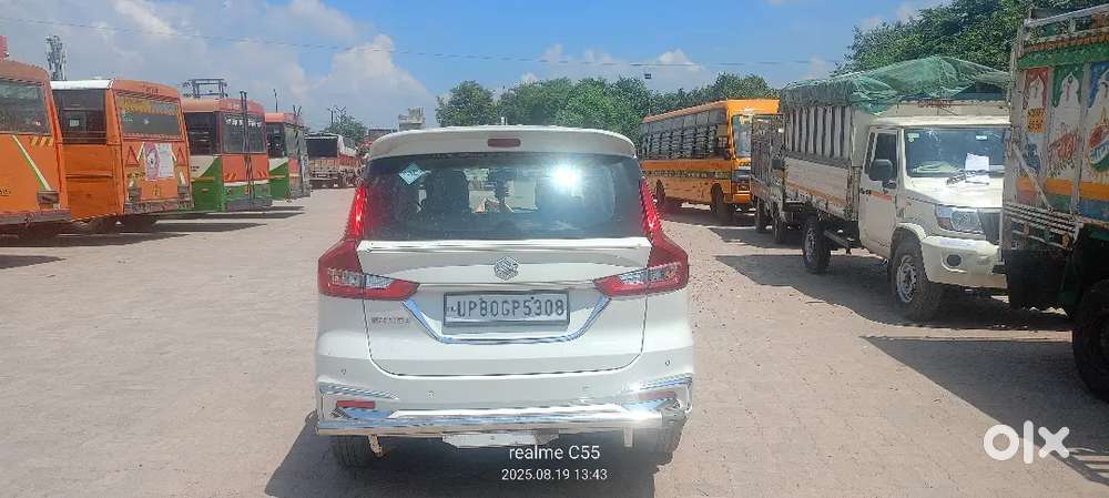 Maruti Suzuki Ertiga 2023 CNG & Hybrids 72000 Km Driven