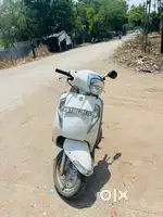 Suzuki Access 125 White Colour