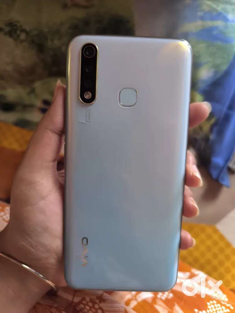 This model is vivo Y19.