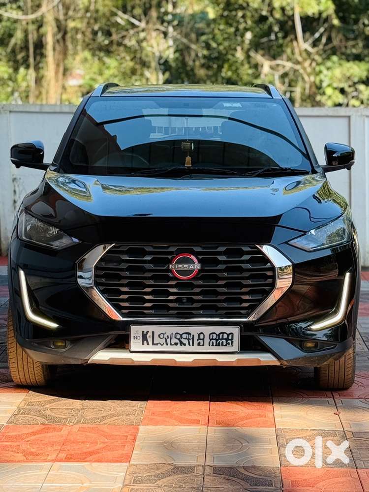 2022 december Nissan Magnite 2022 Petrol 31000 Km Driver xv executive