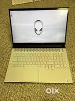Alienware M17 R3 17.3 inch 1TBIntel Core i7 10th Gen 16GB
