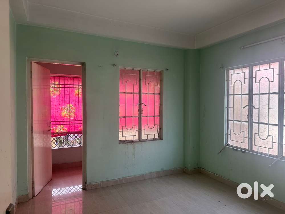 Ashrampara 3BHK RESELL FLAT 1265 sqft in 3rd floor amount 31 lack