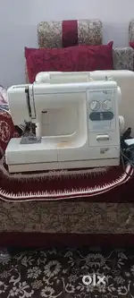 Computer embroidary machine