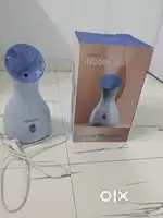 Caresmith 2-in-1 steamer. BRAND NEW condition. FIXED PRICE!!