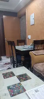 Dining table 4 seater