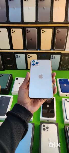 iPhone refurbished available