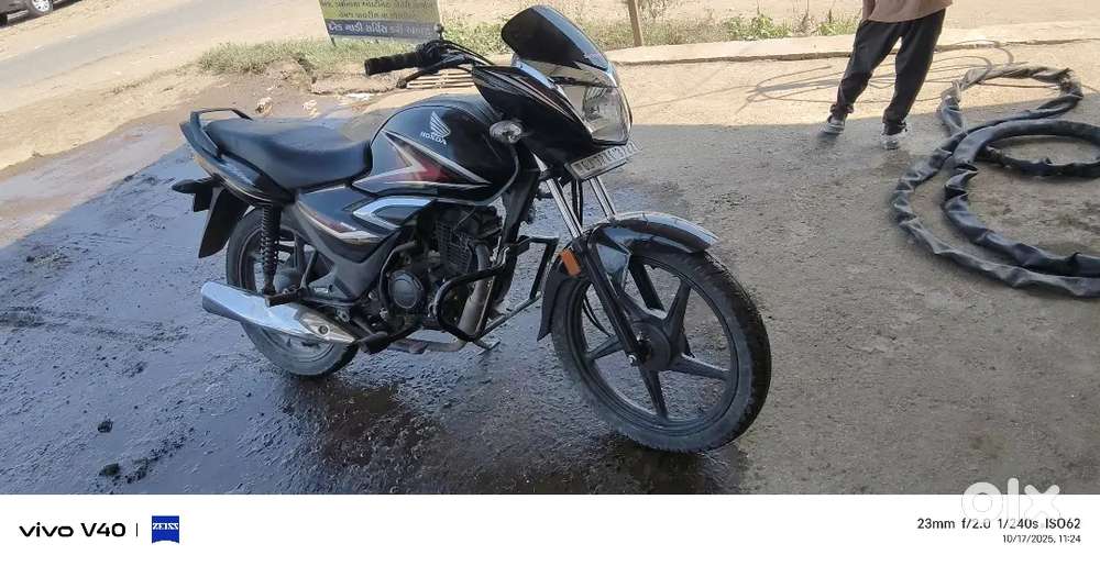 Honda shine