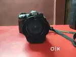 Nikon D7200 with 18-140mm Lens For Sale