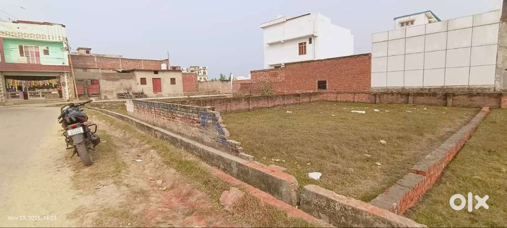 आवासीय प्लाट - गोरक्षपुरम राप्ती विहार कॉलोनी,पी.एम. आवास वाले रोड पर