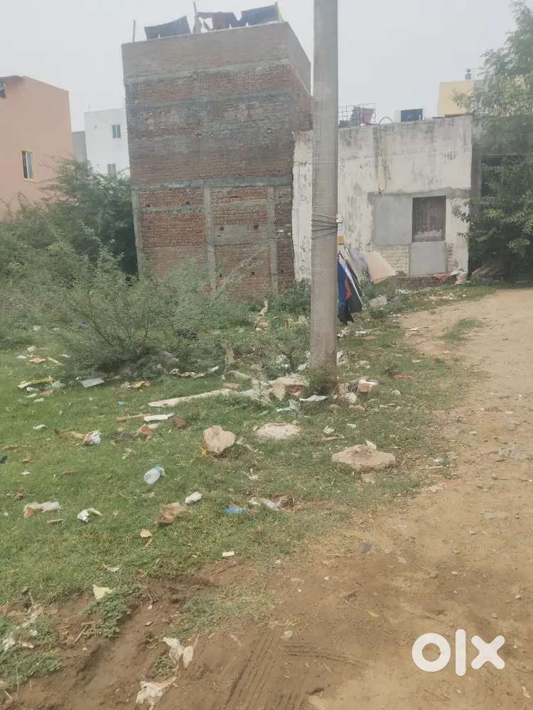 600 Sq ft land rate 30 lacs