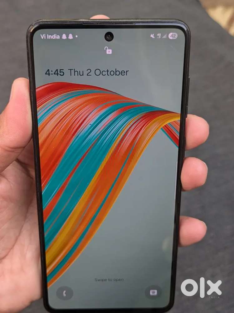 F55 Black 128GB 5G
