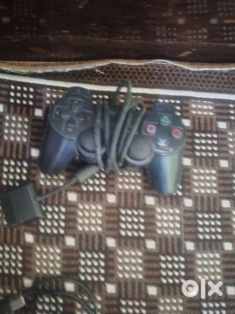 (SONY) Ps2 with 2 analog remote