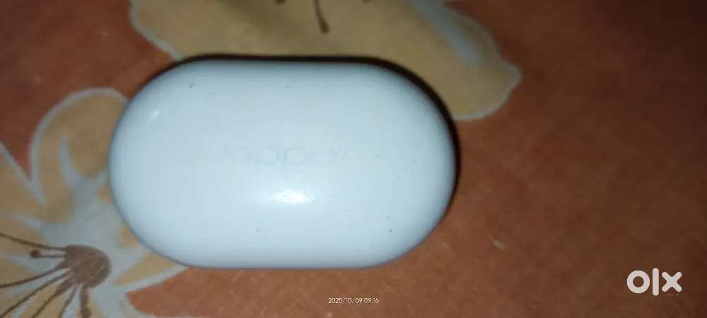 Oppo earbuds