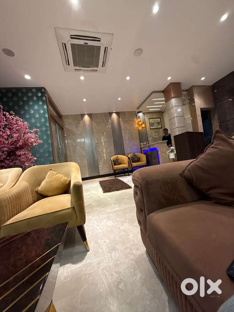 Need a front office receptionist for night duty