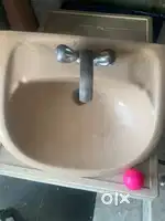 Wash Basin with mixer and pedestal