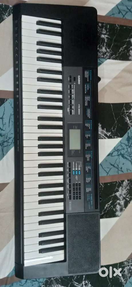 CASIO CTK 2550 KEYBOARD (WITH BAG TO CARRY)