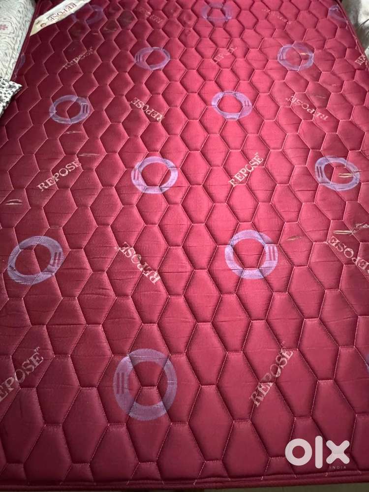 Queen mattress Repose brand for sale