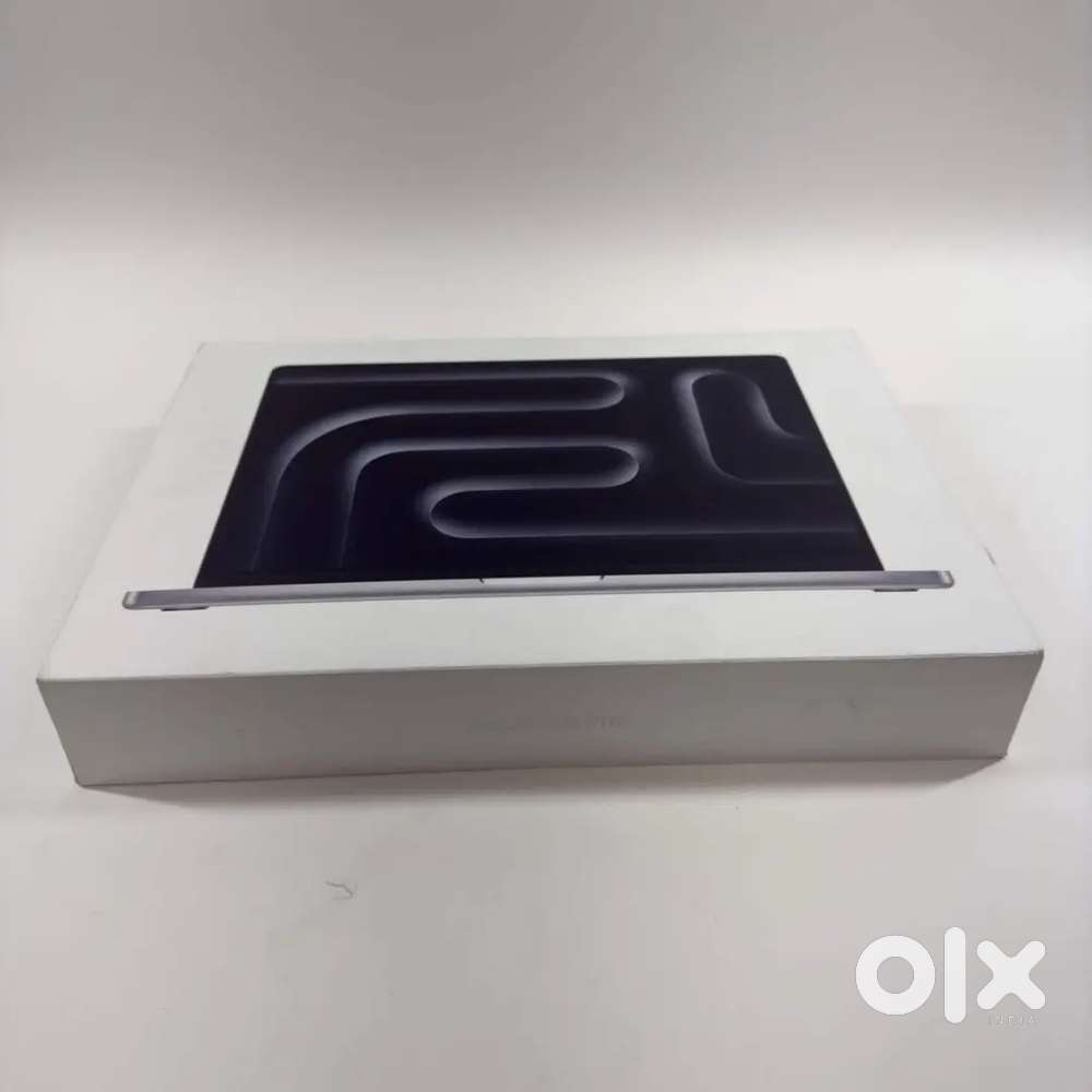 2024 Apple MacBook Pro 16 M4 Max 40C GPU 4.5GHz 128GB RAM 8TB used