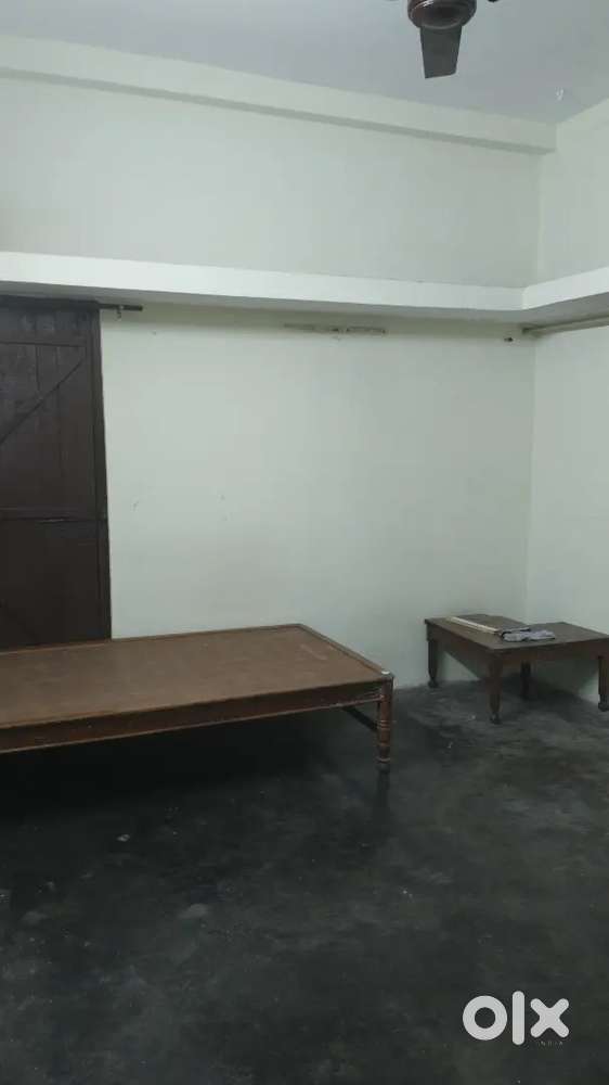 1 hall,kitchen for rent