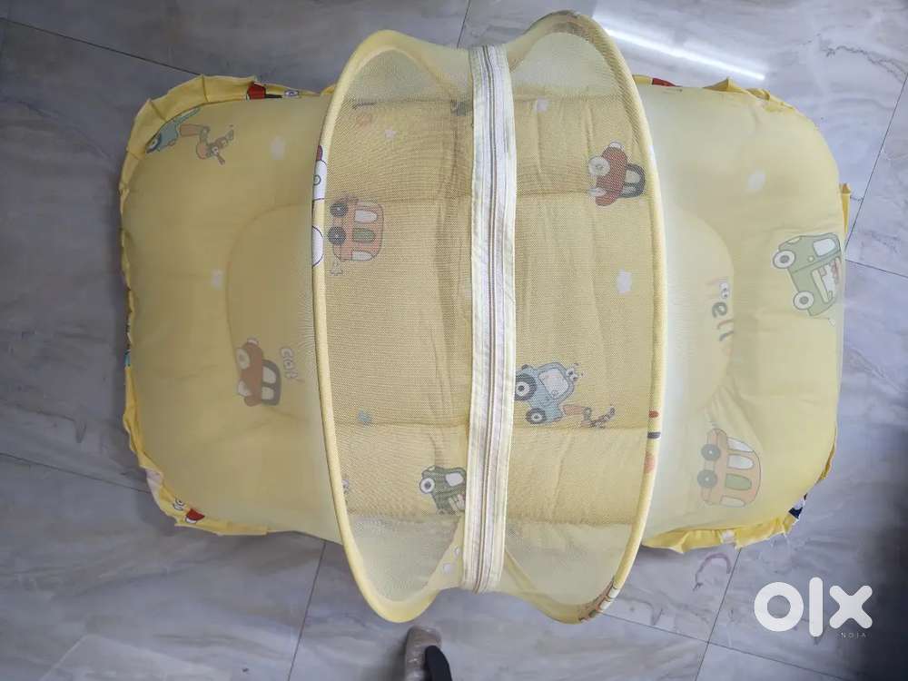 Newborn baby bed and mosquito net