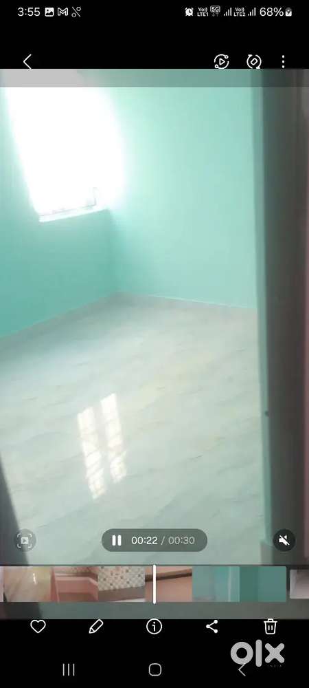 Need girls to share the room