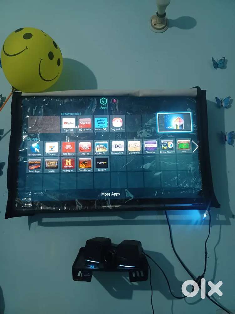 samsung 32 inch smart tv available.