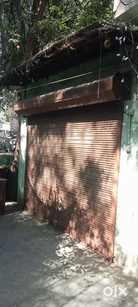 Garage shutter