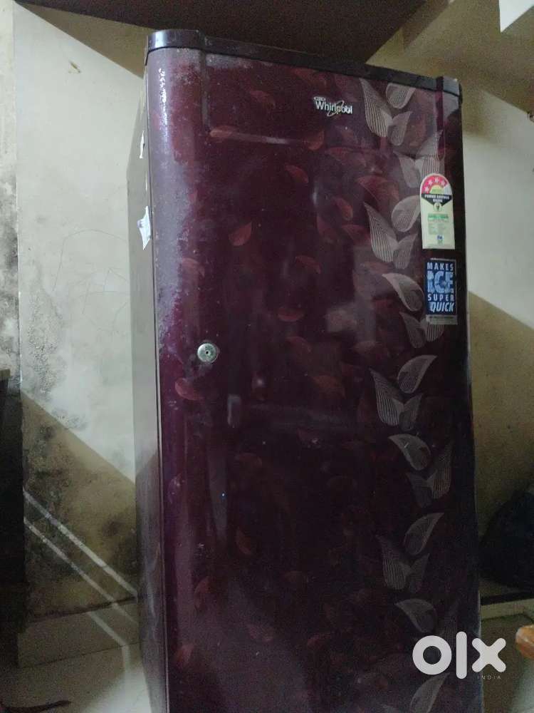 Second hand single fridge