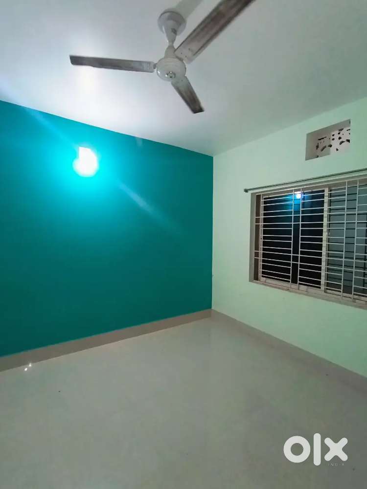 2bhk car parking available Rent 16k