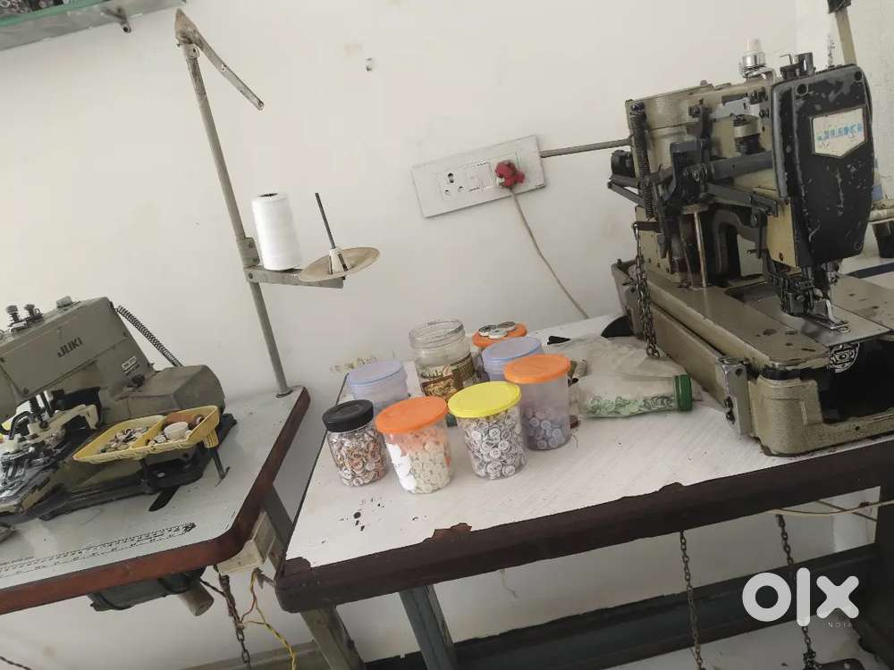 Kaaj button machine