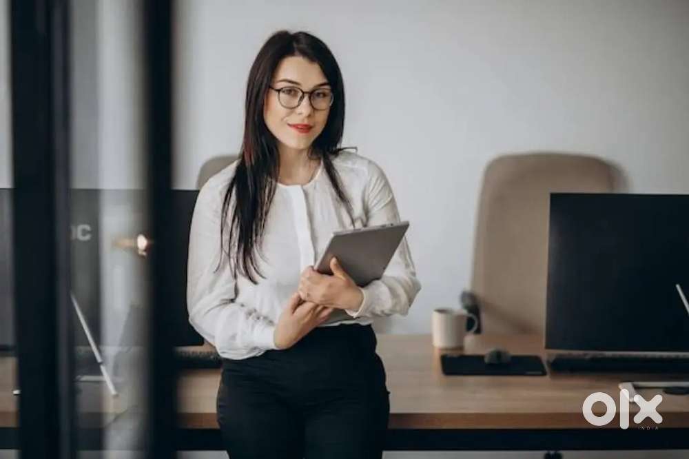 Female marketing executive required