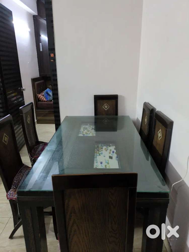 6 seater Dinning Table for Sell