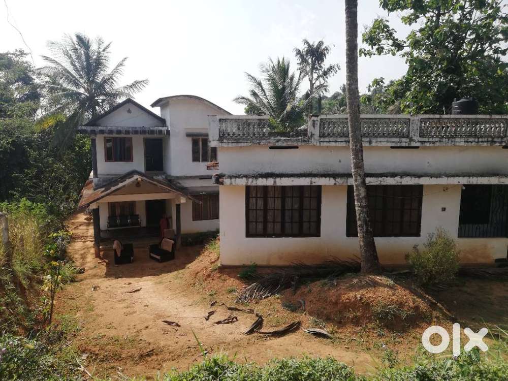 15 cent near 4th mile mananthavady