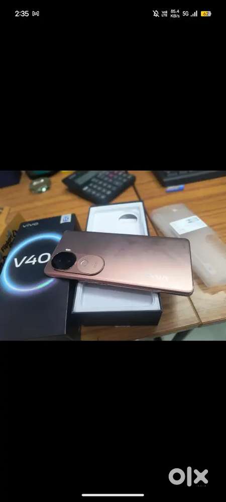 Vivo V40E - 9 Month Old -Excellent Condition - With Bill, Box & charge