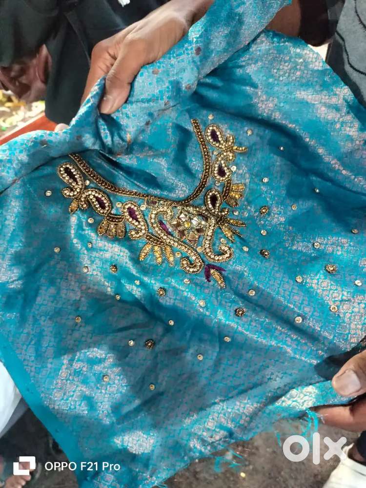 Zari karigar chahiye hand embridery karigar chahiye sui chalane wala