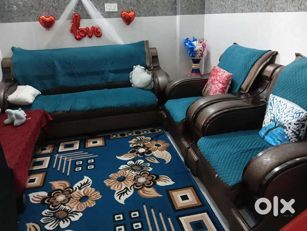Sofa selling
