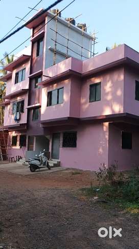2BHK flat Ground floor (URGENT)