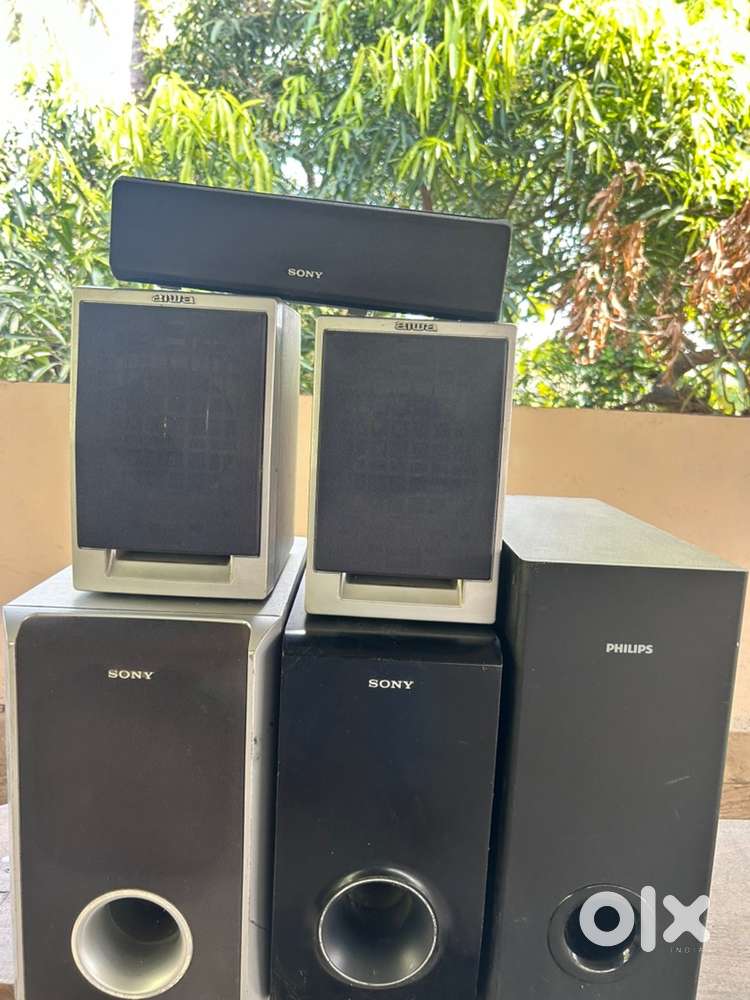 Speakers and Woofers Sony